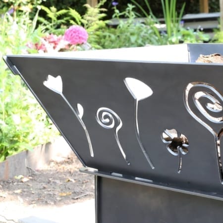 Flowers Fire Pit - Collapsible outdoor wood burner - Flat Pack Fire pit - Image 2