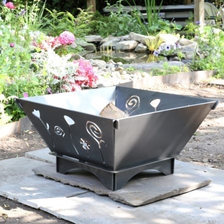 Flowers Fire Pit - Collapsible outdoor wood burner - Flat Pack Fire pit - Image 3