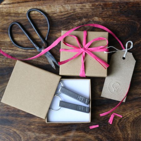 Personalised 8th Anniversary Keyring - Bronze Bar - Image 7