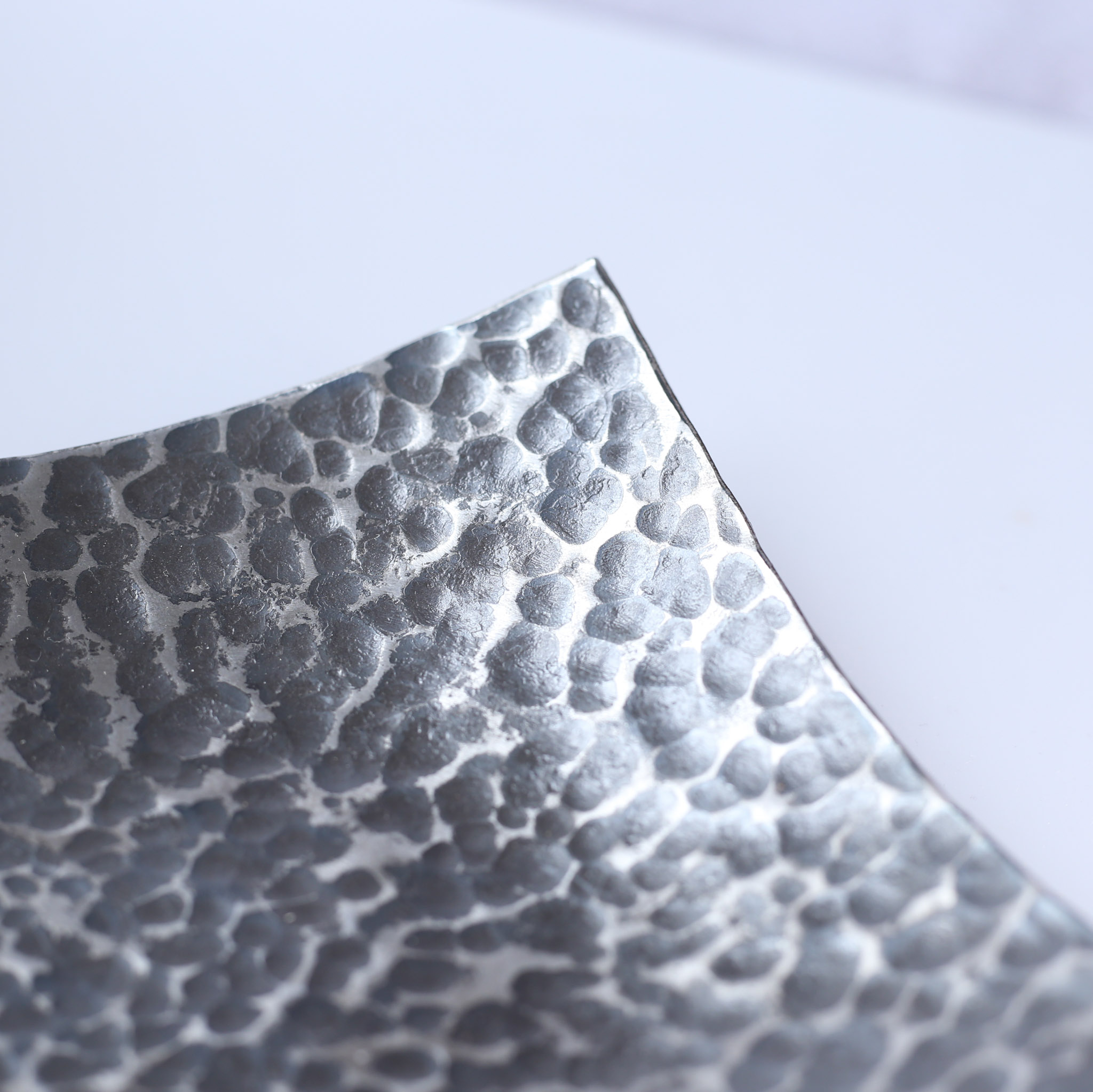 Hammered Dot Iron Dish – Curved Square Design - Image 4