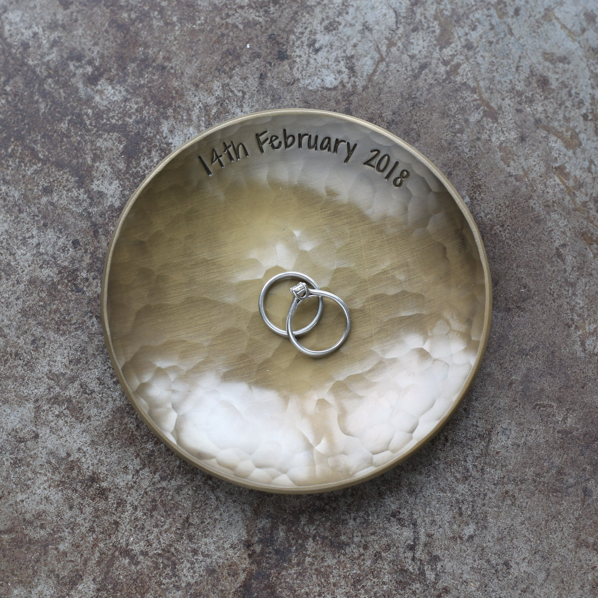 19th Anniversary Bronze Heart Dish - Image 7