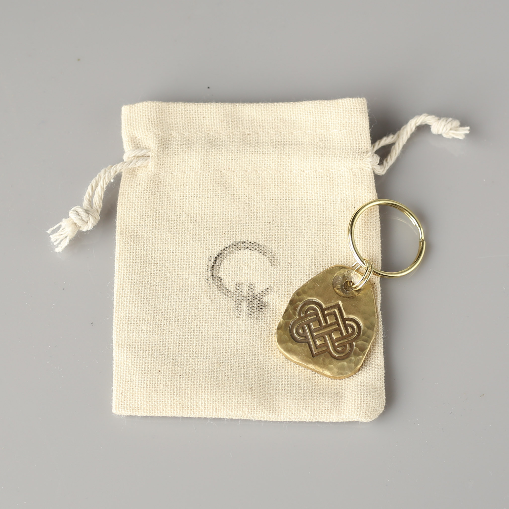 21st Anniversary Brass Celtic Keyring. - Image 5